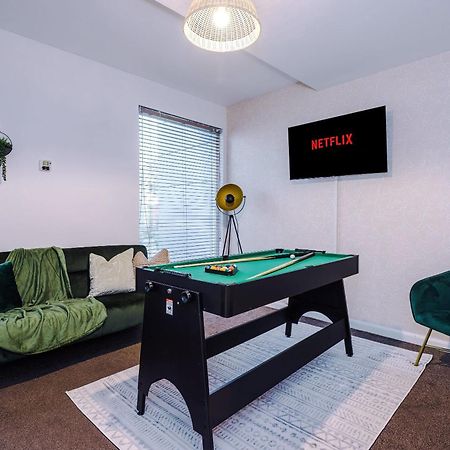 맨체스터 Rest&Recharge At A Spacious Townhouse By The Etihad 빌라 외부 사진