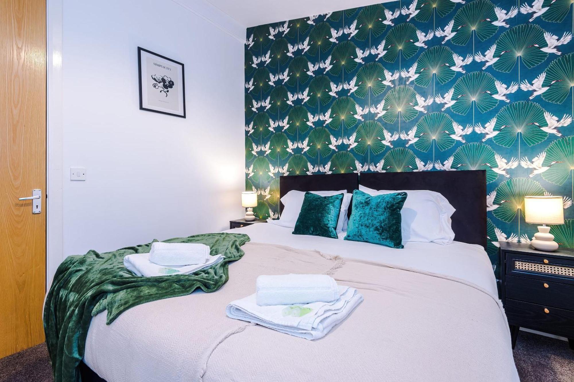 맨체스터 Rest&Recharge At A Spacious Townhouse By The Etihad 빌라 외부 사진