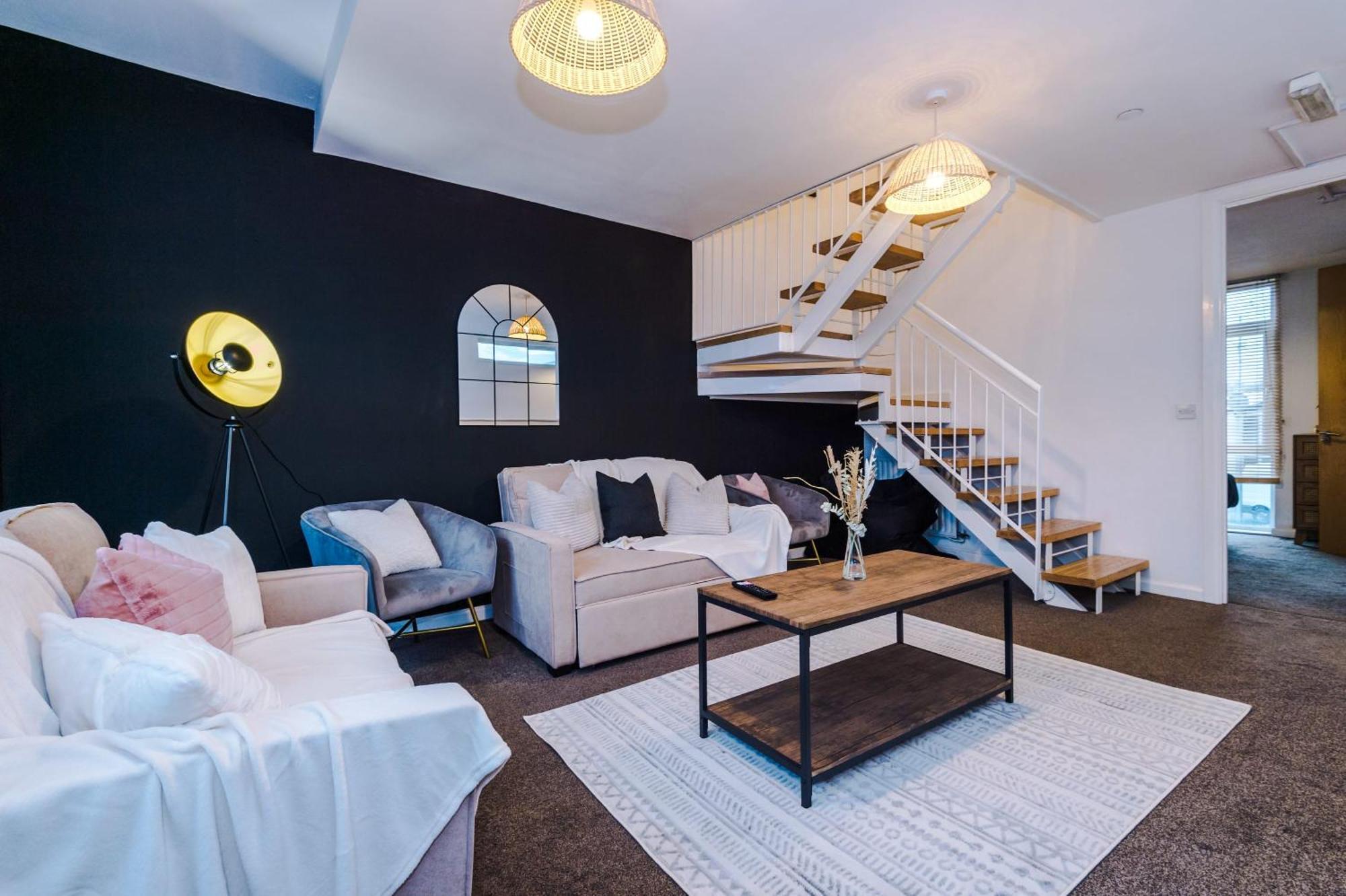 맨체스터 Rest&Recharge At A Spacious Townhouse By The Etihad 빌라 외부 사진